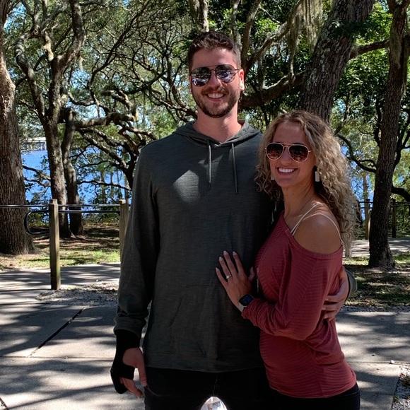 Meet your Posher, Leslie - Picture 3 of 8